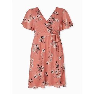 Torrid Dusty Coral Floral Wrap Dress